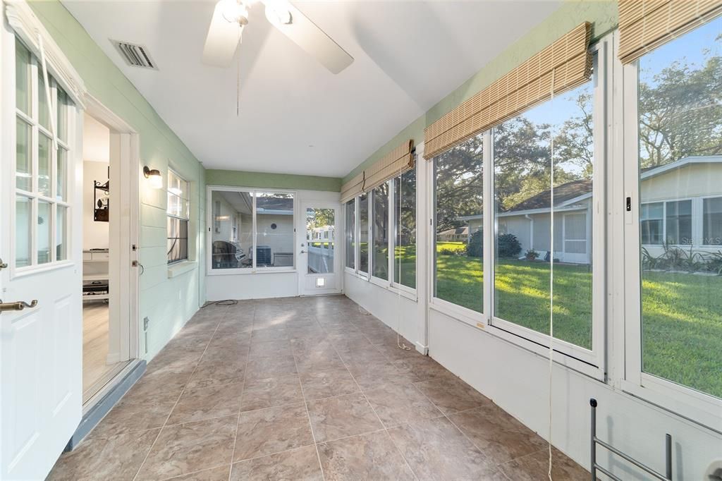 For Sale: $169,900 (2 beds, 2 baths, 1541 Square Feet)