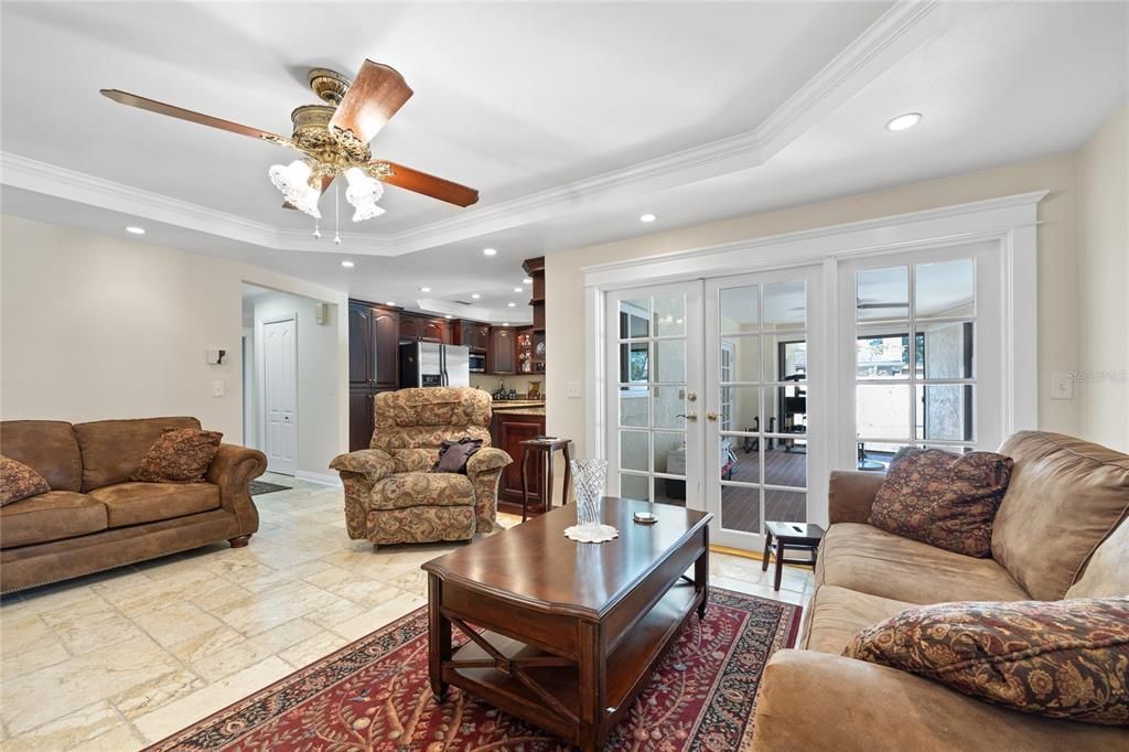 For Sale: $554,900 (4 beds, 2 baths, 1971 Square Feet)