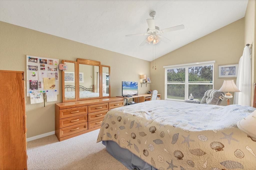 For Sale: $415,000 (3 beds, 2 baths, 2135 Square Feet)