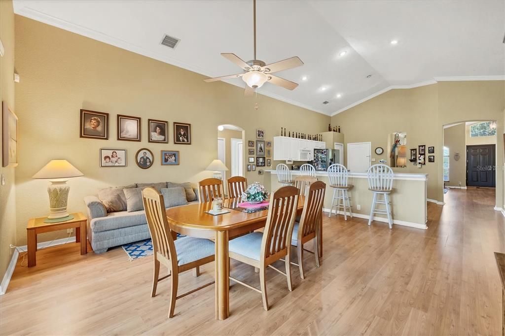 For Sale: $415,000 (3 beds, 2 baths, 2135 Square Feet)