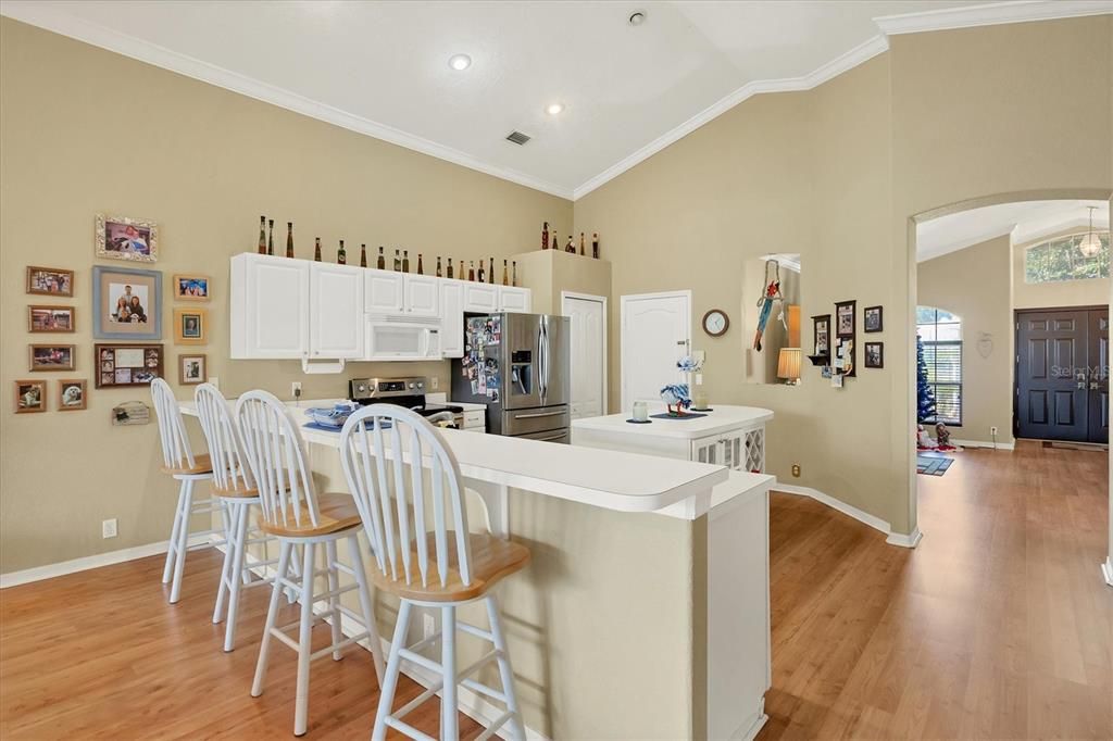 For Sale: $415,000 (3 beds, 2 baths, 2135 Square Feet)