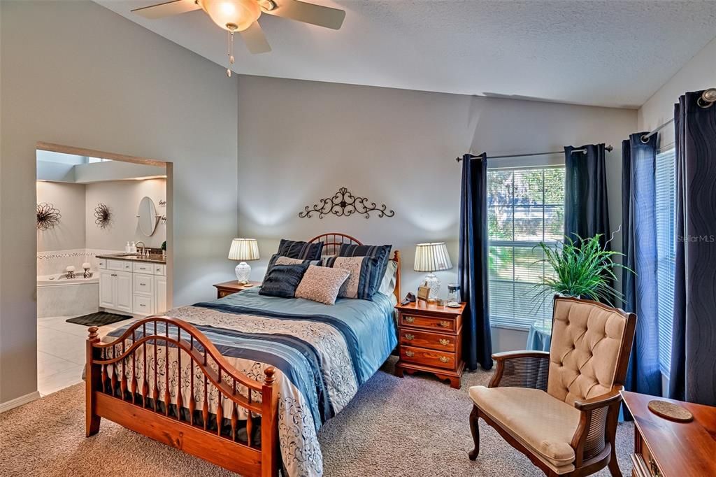 For Sale: $349,000 (3 beds, 2 baths, 2008 Square Feet)