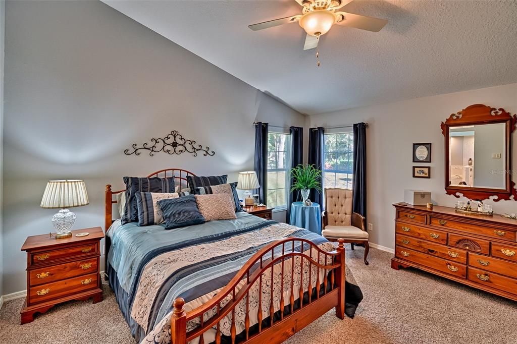 For Sale: $349,000 (3 beds, 2 baths, 2008 Square Feet)