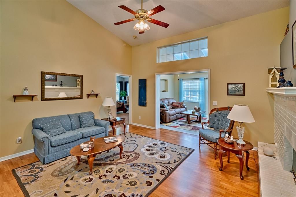 For Sale: $349,000 (3 beds, 2 baths, 2008 Square Feet)