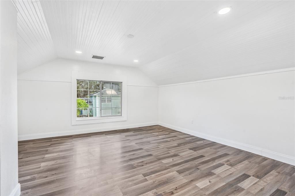 For Sale: $539,000 (3 beds, 2 baths, 2628 Square Feet)