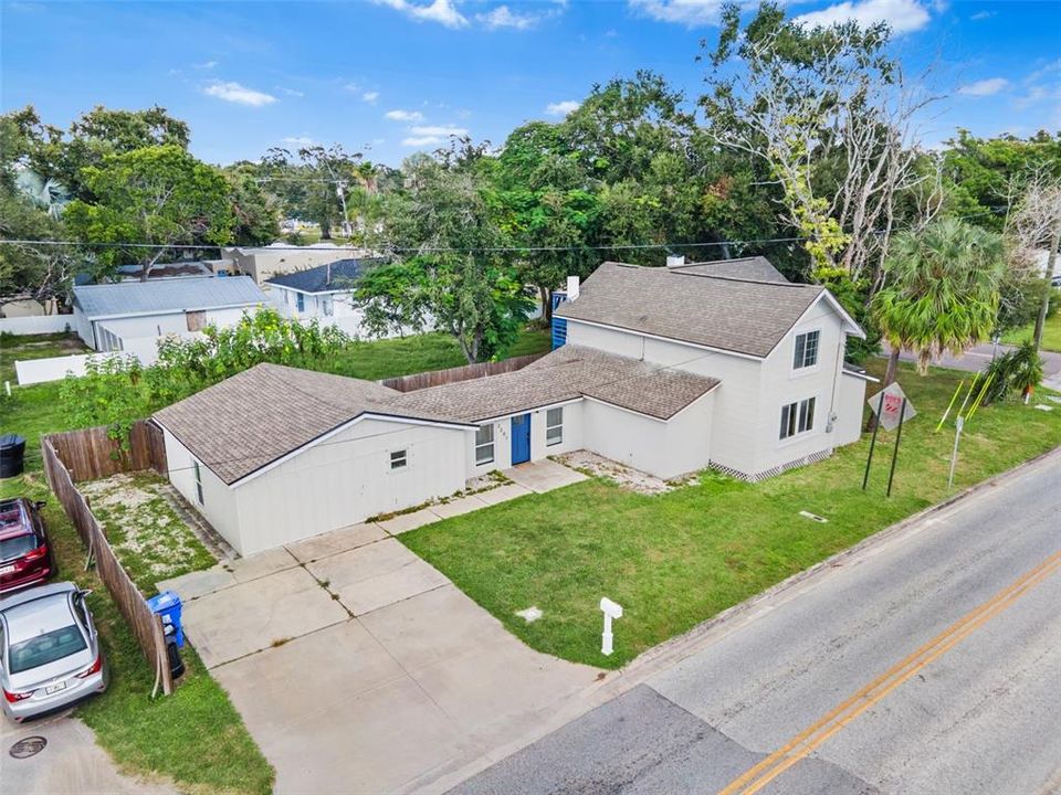 For Sale: $539,000 (3 beds, 2 baths, 2628 Square Feet)