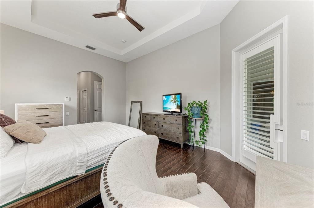 For Sale: $799,000 (4 beds, 3 baths, 2739 Square Feet)