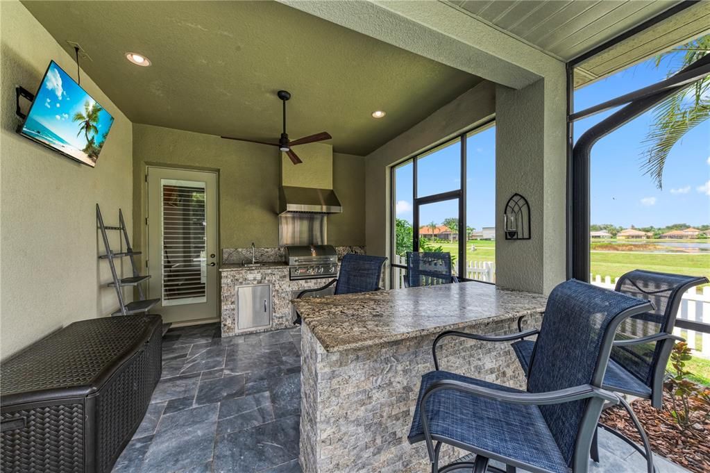 For Sale: $799,000 (4 beds, 3 baths, 2739 Square Feet)