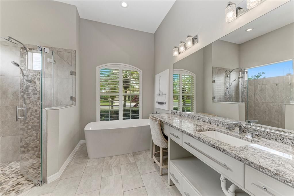 For Sale: $799,000 (4 beds, 3 baths, 2739 Square Feet)