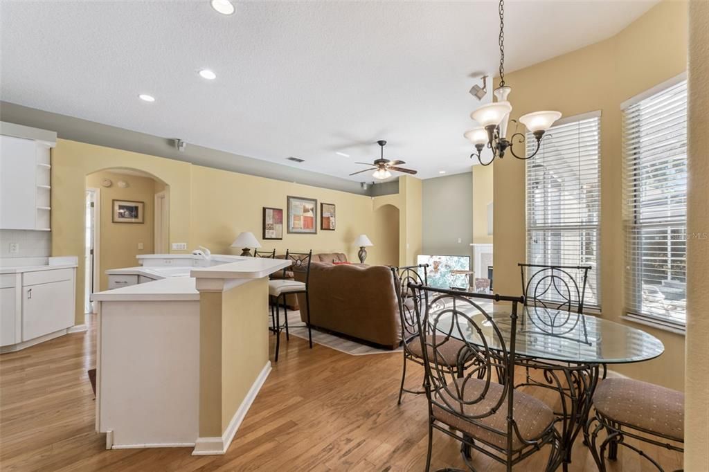 For Sale: $535,000 (4 beds, 3 baths, 2315 Square Feet)