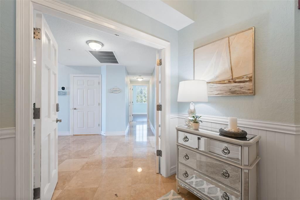 For Sale: $890,000 (3 beds, 2 baths, 2512 Square Feet)