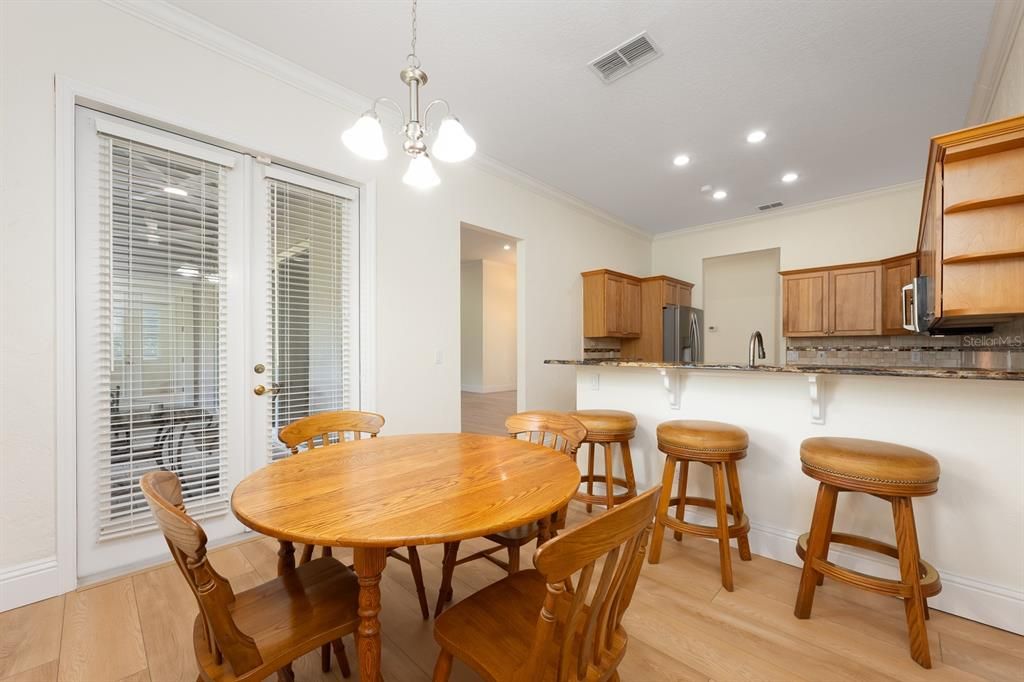 For Sale: $589,000 (3 beds, 2 baths, 2375 Square Feet)