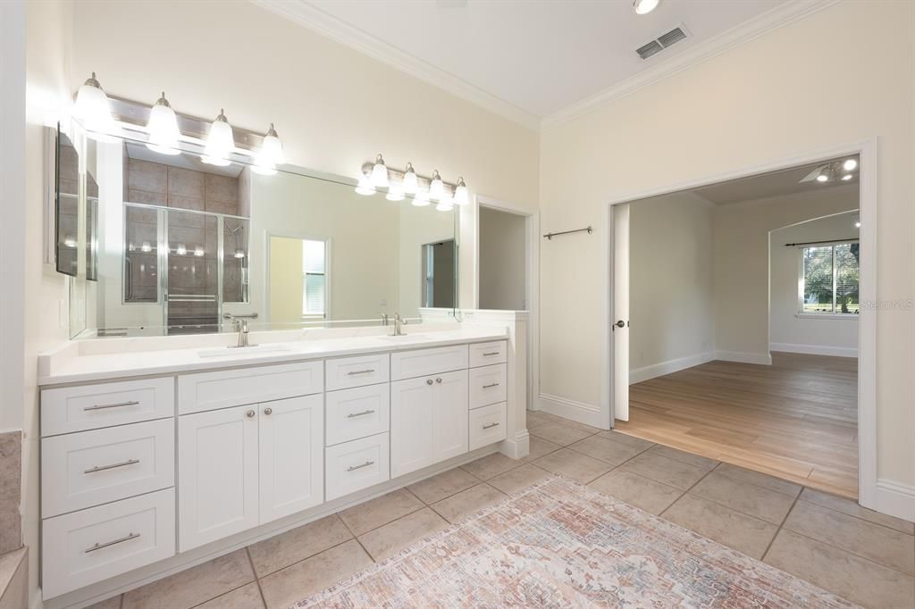 For Sale: $589,000 (3 beds, 2 baths, 2375 Square Feet)