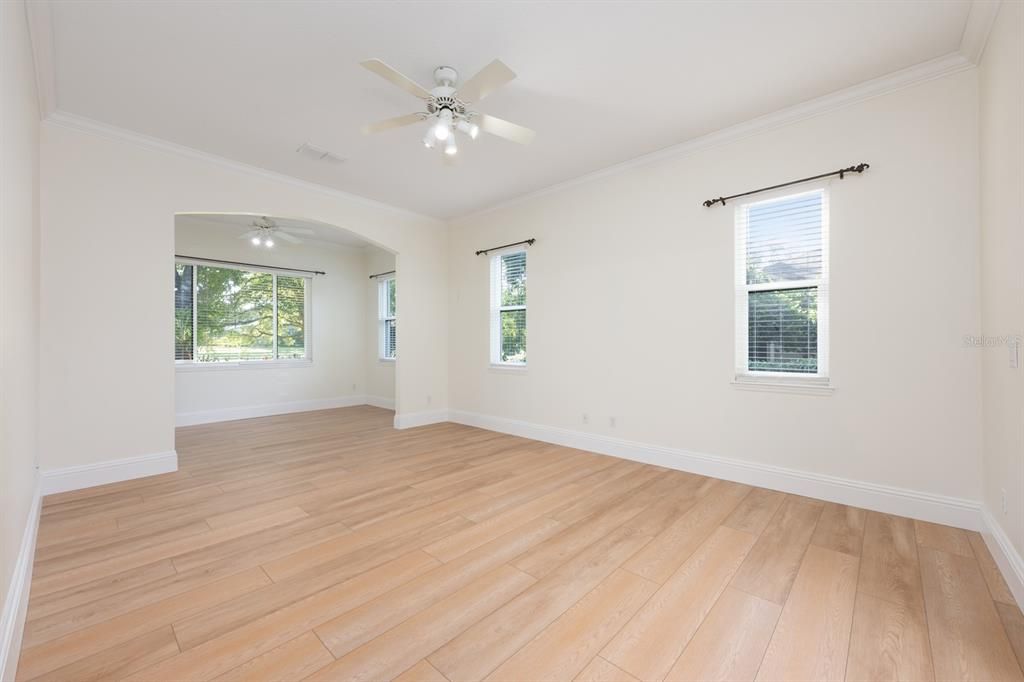 For Sale: $589,000 (3 beds, 2 baths, 2375 Square Feet)