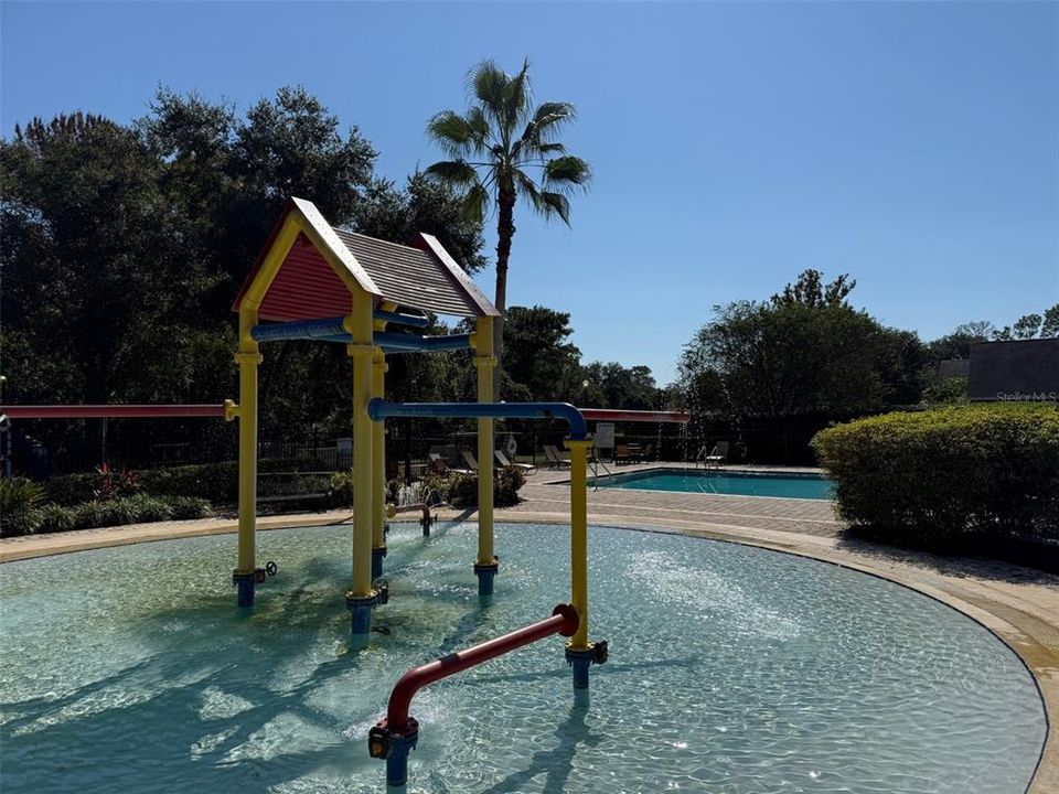 For Rent: $2,450 (4 beds, 2 baths, 1923 Square Feet)