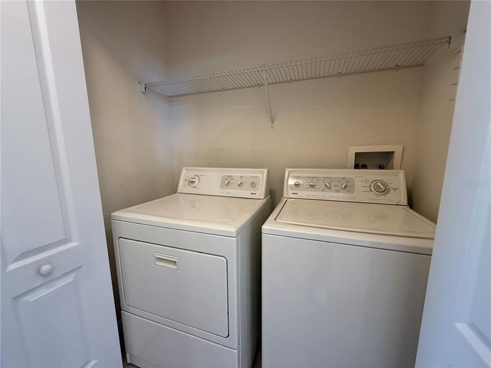 For Rent: $2,450 (4 beds, 2 baths, 1923 Square Feet)