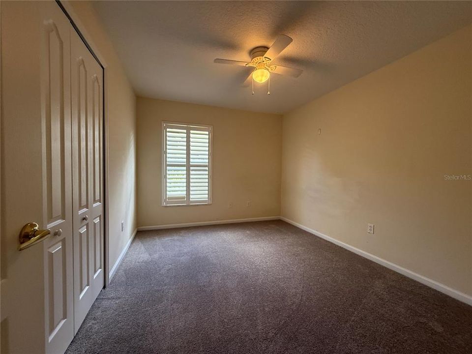 For Rent: $2,450 (4 beds, 2 baths, 1923 Square Feet)