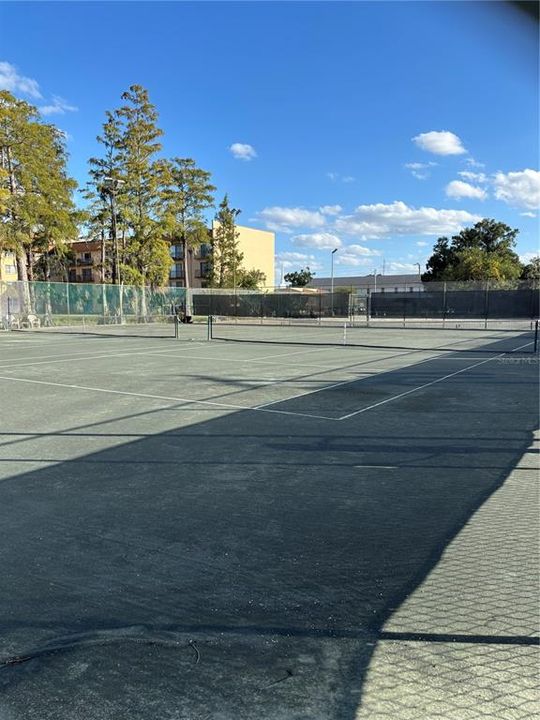 На продажу: $145,000 (2 спален, 2 ванн, 1094 Квадратных фут)