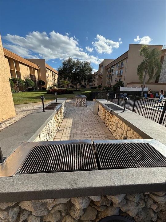 На продажу: $145,000 (2 спален, 2 ванн, 1094 Квадратных фут)