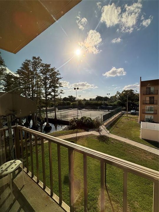 На продажу: $145,000 (2 спален, 2 ванн, 1094 Квадратных фут)