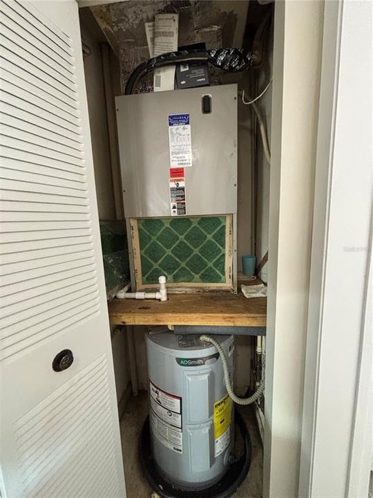 На продажу: $145,000 (2 спален, 2 ванн, 1094 Квадратных фут)