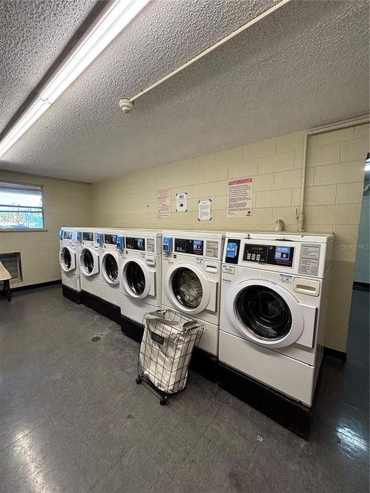 На продажу: $145,000 (2 спален, 2 ванн, 1094 Квадратных фут)