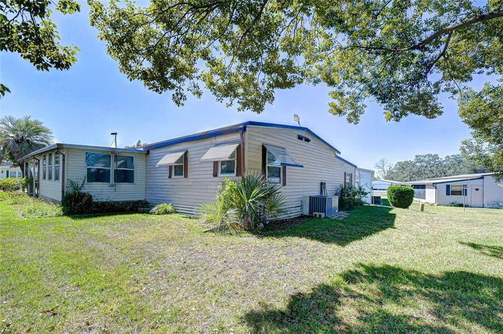 For Sale: $140,000 (2 beds, 2 baths, 1539 Square Feet)