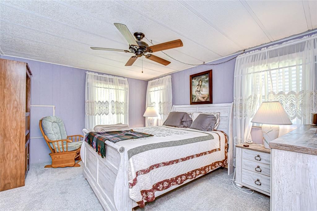 For Sale: $140,000 (2 beds, 2 baths, 1539 Square Feet)