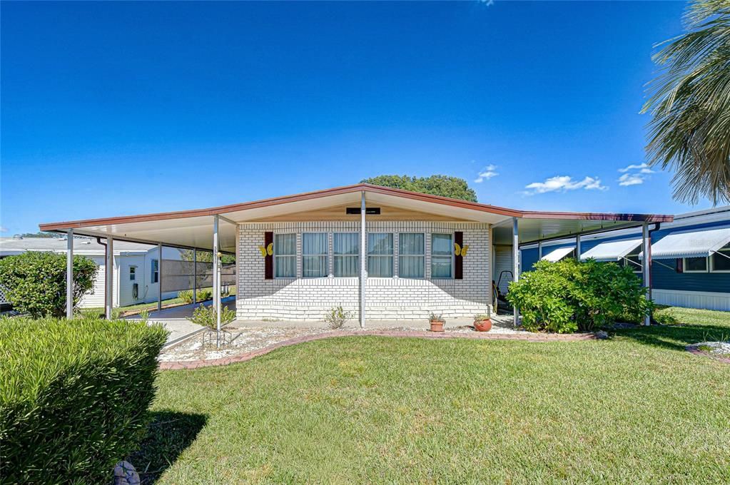 For Sale: $140,000 (2 beds, 2 baths, 1539 Square Feet)