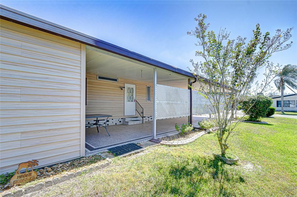 For Sale: $140,000 (2 beds, 2 baths, 1539 Square Feet)