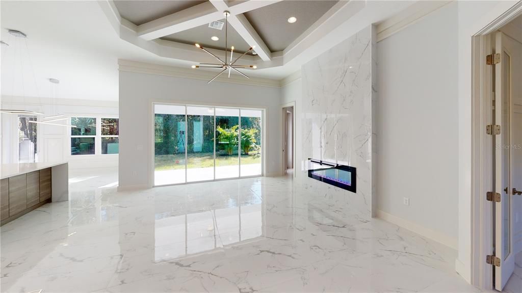 For Sale: $499,000 (3 beds, 2 baths, 2046 Square Feet)