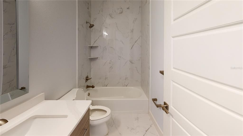 For Sale: $499,000 (3 beds, 2 baths, 2046 Square Feet)