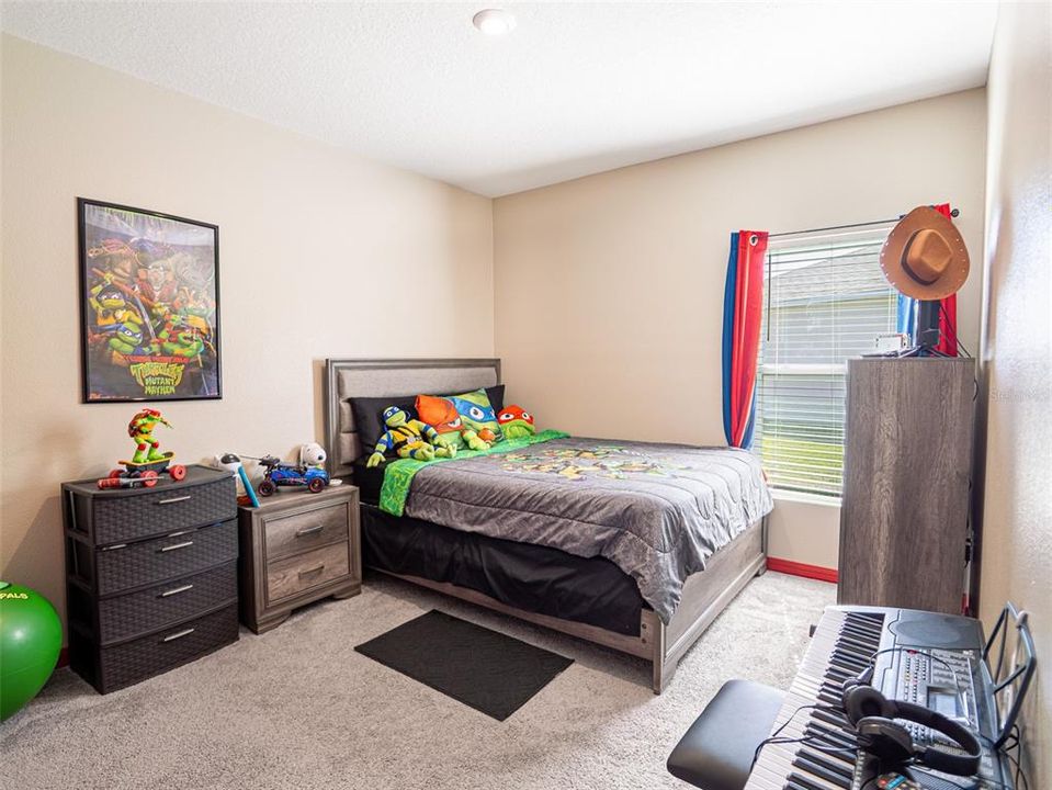 For Sale: $339,500 (3 beds, 2 baths, 1540 Square Feet)