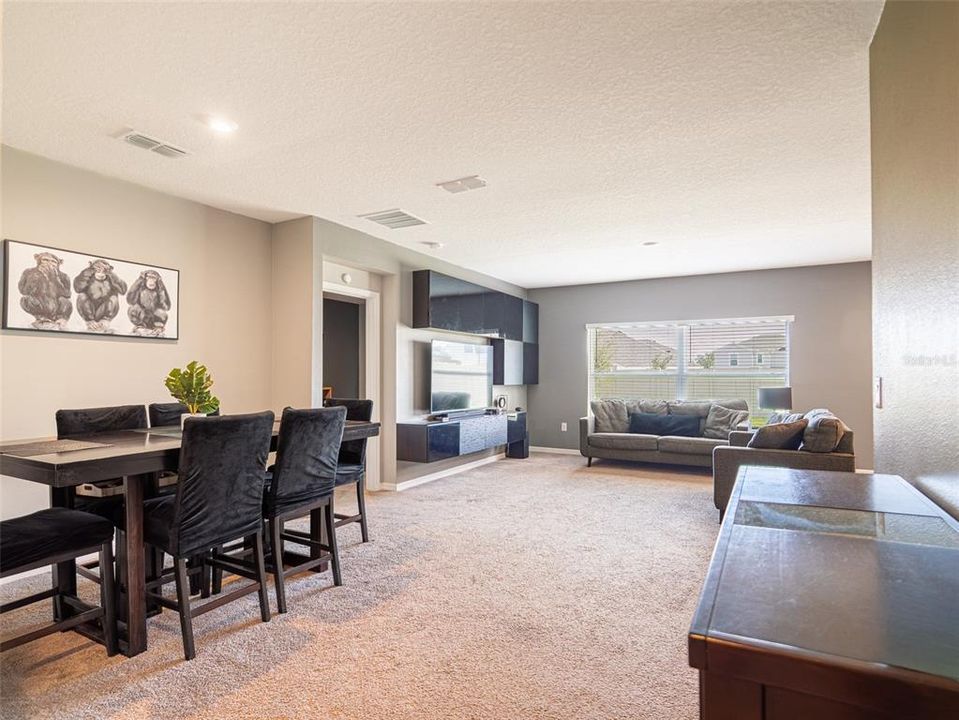 For Sale: $339,500 (3 beds, 2 baths, 1540 Square Feet)