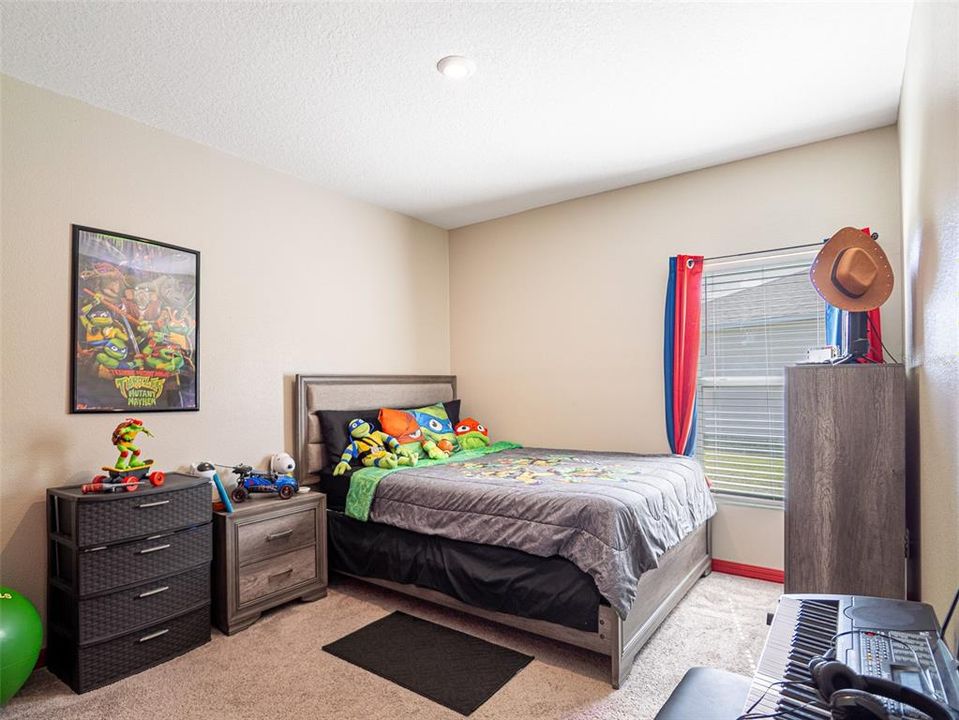 For Sale: $339,500 (3 beds, 2 baths, 1540 Square Feet)