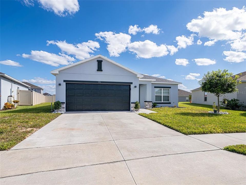 For Sale: $339,500 (3 beds, 2 baths, 1540 Square Feet)