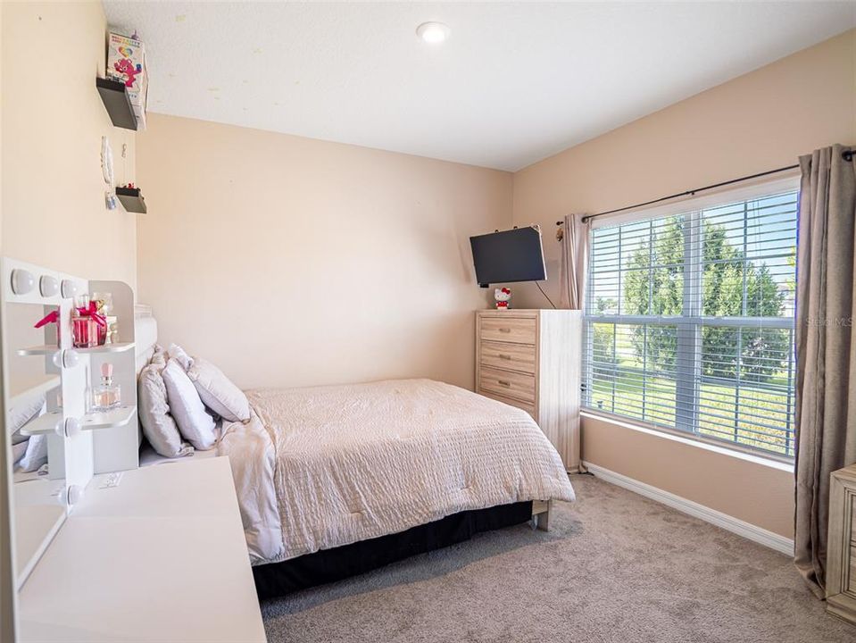 For Sale: $339,500 (3 beds, 2 baths, 1540 Square Feet)