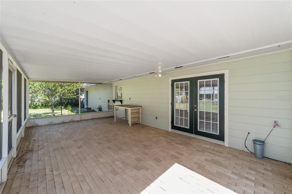 В аренду: $2,250 (3 спален, 2 ванн, 1672 Квадратных фут)