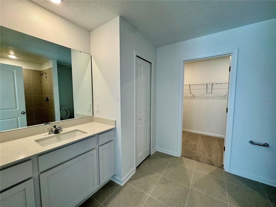 Active With Contract: $2,300 (5 beds, 2 baths, 2112 Square Feet)