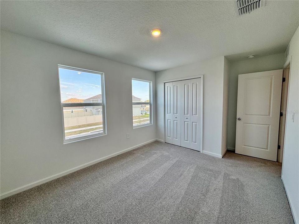 Active With Contract: $2,300 (5 beds, 2 baths, 2112 Square Feet)
