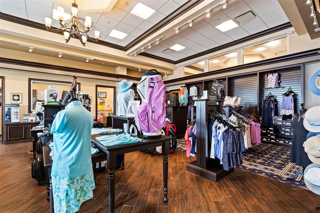 На продажу: $299,500 (3 спален, 2 ванн, 1873 Квадратных фут)