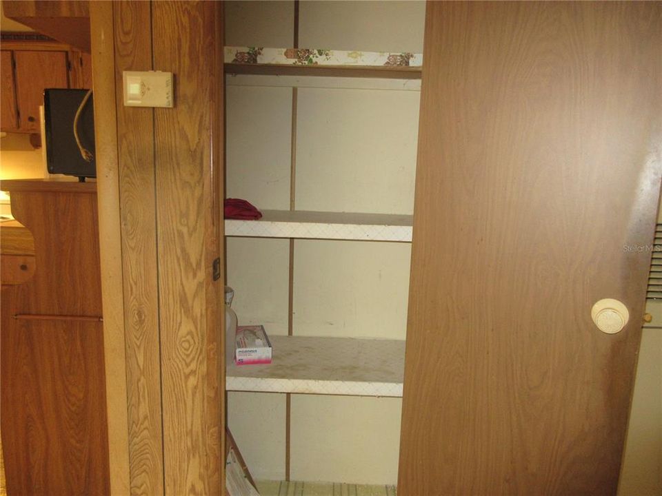 Active With Contract: $85,000 (2 beds, 2 baths, 1050 Square Feet)