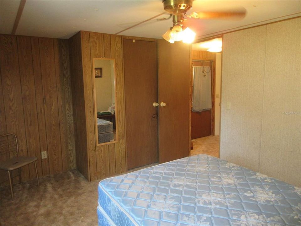 Active With Contract: $85,000 (2 beds, 2 baths, 1050 Square Feet)