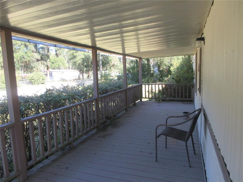 Active With Contract: $85,000 (2 beds, 2 baths, 1050 Square Feet)