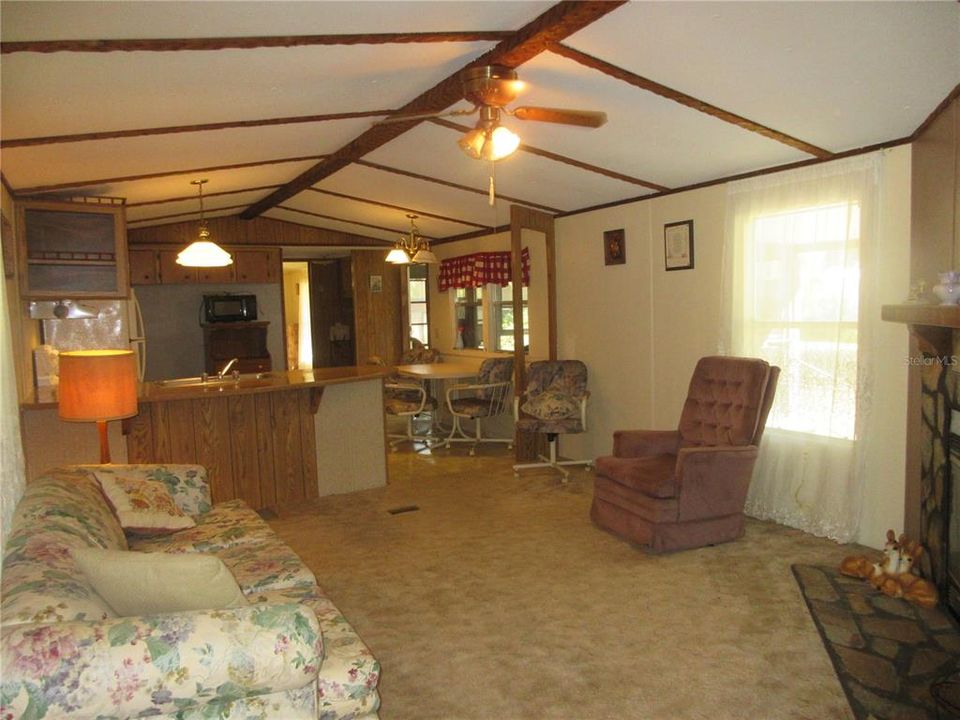 Active With Contract: $85,000 (2 beds, 2 baths, 1050 Square Feet)