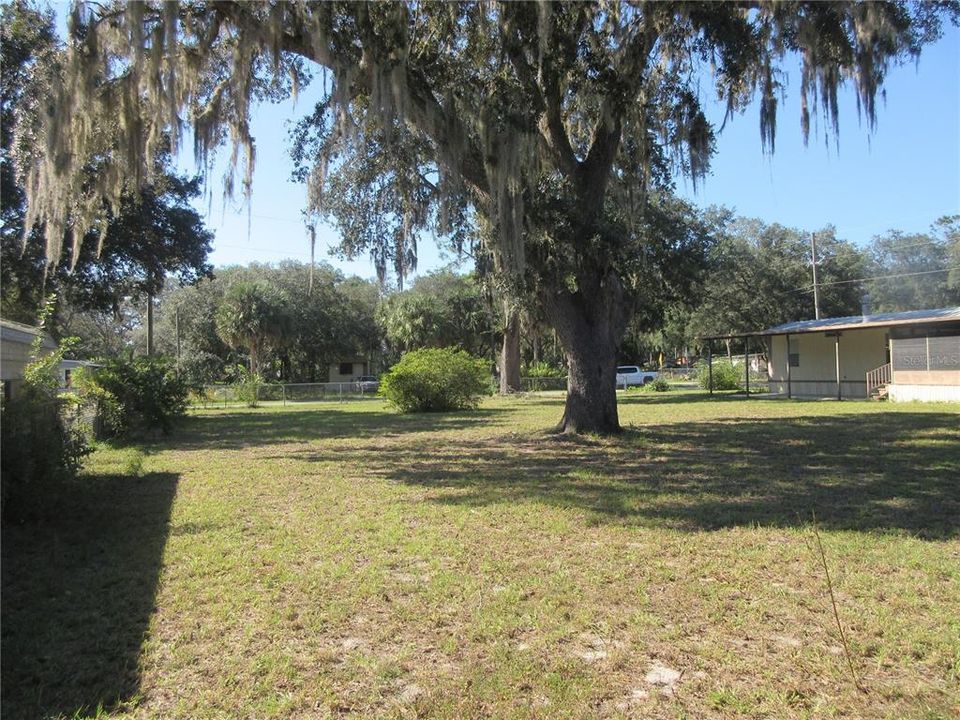 Active With Contract: $85,000 (2 beds, 2 baths, 1050 Square Feet)