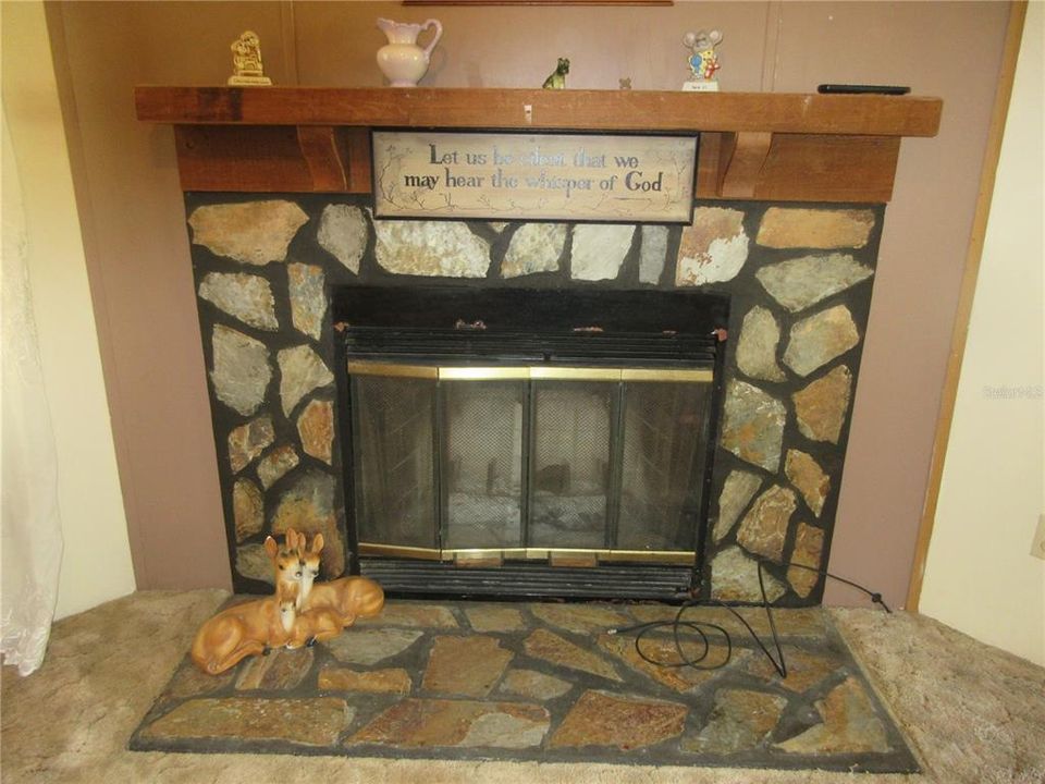 Active With Contract: $85,000 (2 beds, 2 baths, 1050 Square Feet)