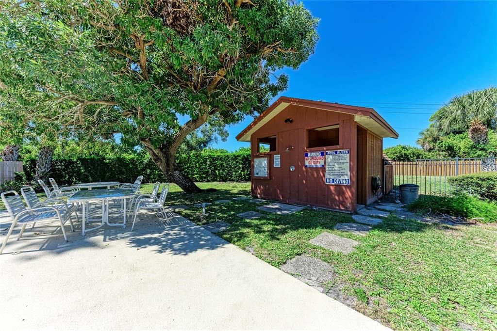 For Sale: $344,900 (3 beds, 3 baths, 2177 Square Feet)