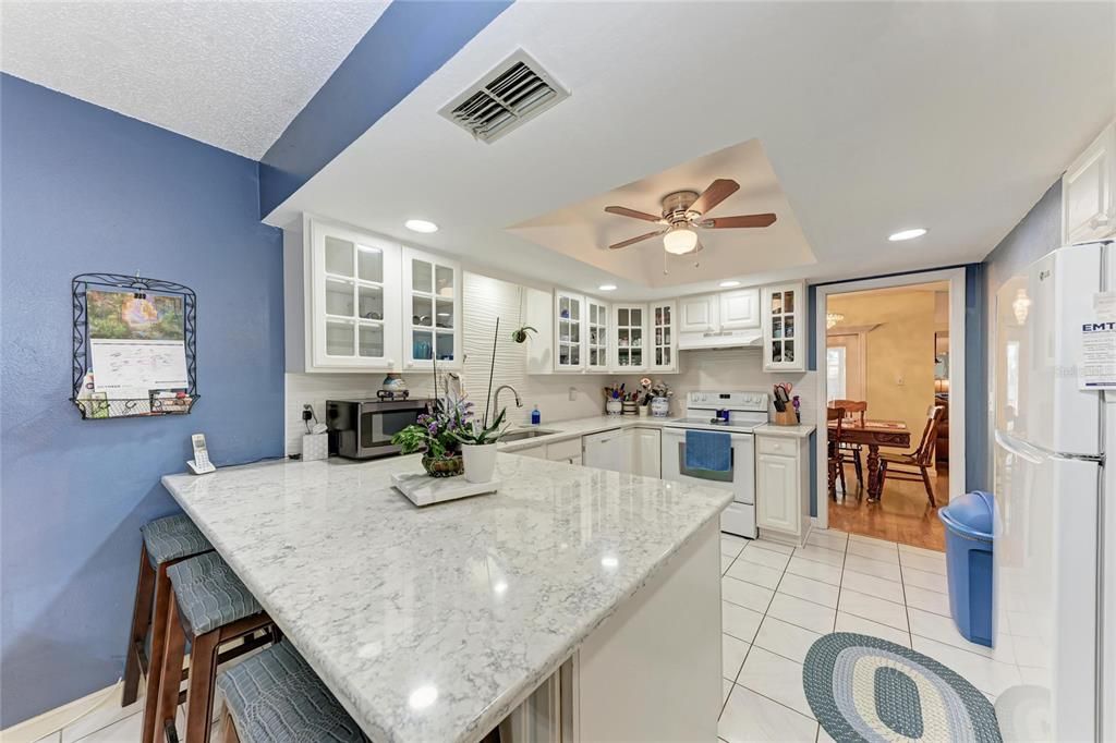 For Sale: $344,900 (3 beds, 3 baths, 2177 Square Feet)