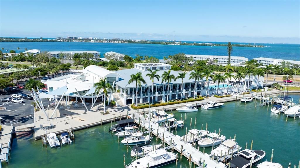 待售: $2,495,000 (2 贝兹, 2 浴室, 2797 平方英尺)